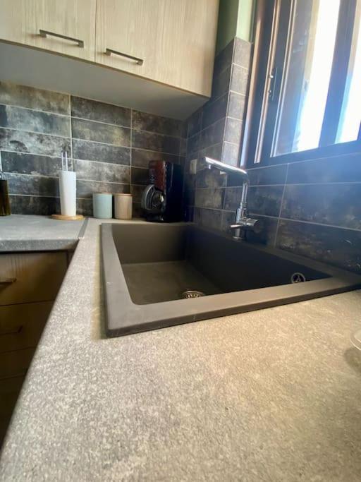 Τέσσερις Εποχές Apartment Aetos  Bagian luar foto